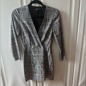 Zara Dress. Size Small